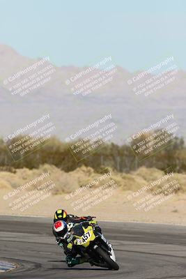 media/Dec-07-2025-CVMA (Sun) [[3e7d2de5dc]]/Race 9-Formula UL Shootout/